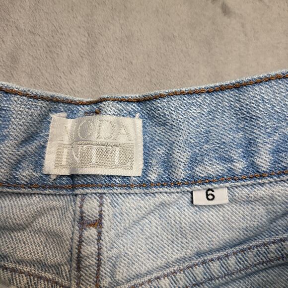 Vintage Moda Intl Jeans Womens 6 Petite Slim Light Wash USA Classic 90s Denim - Picture 2 of 10